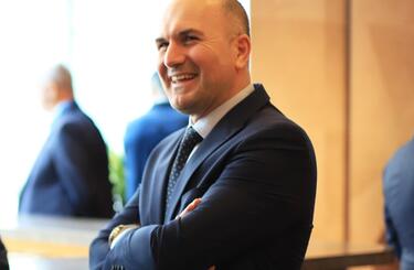 Anar Malikov CQP FCQI Anar Malikov CQP FCQI