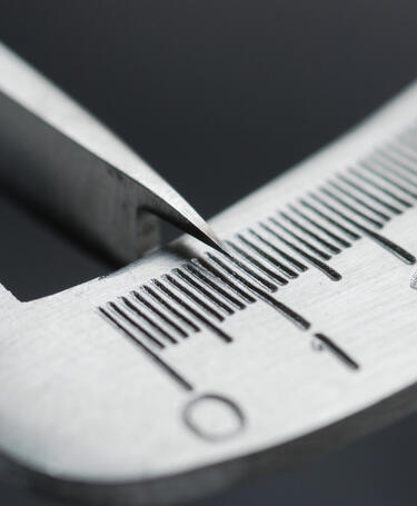 Measuring with micrometer for calibration