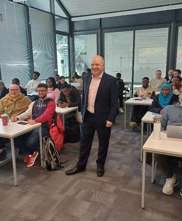 Colin Campbell CQP FCQI gives a guest lecture at Robert Gordon University Colin Campbell CQP FCQI gives a guest lecture at Robert Gordon University